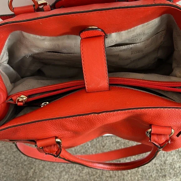 Michael Kors Bag - Picture 9 of 13